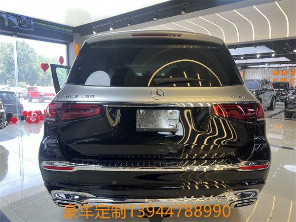 BOB半岛升级迈GLS600至臻豪华SUV畅销(图1)